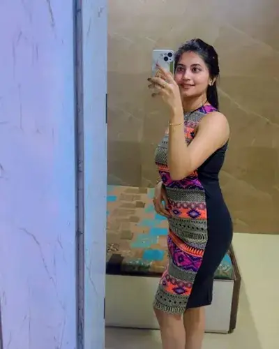 Escort Mahoor